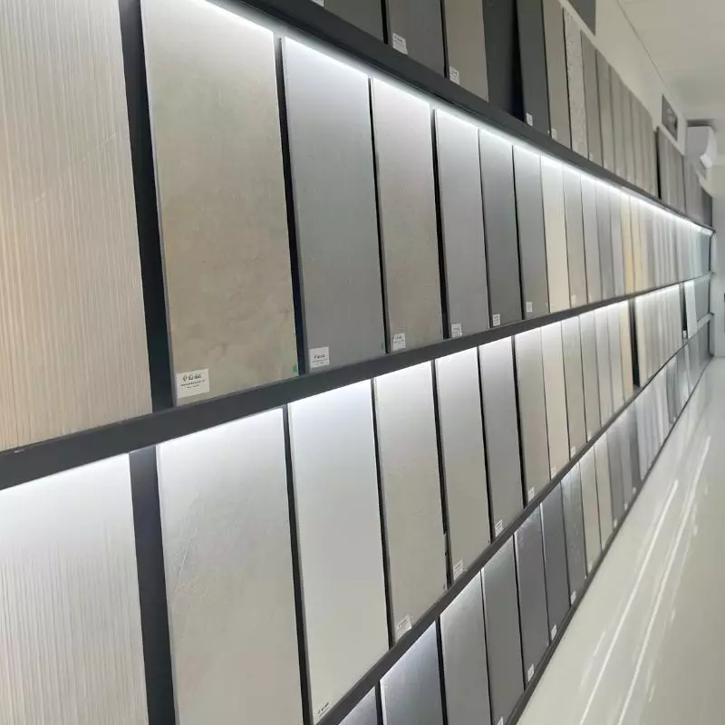 電梯車廂與門板材質展示牆